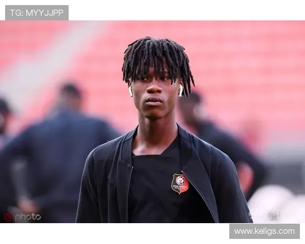 卡马文加法甲新秀级表现引豪门争夺分析